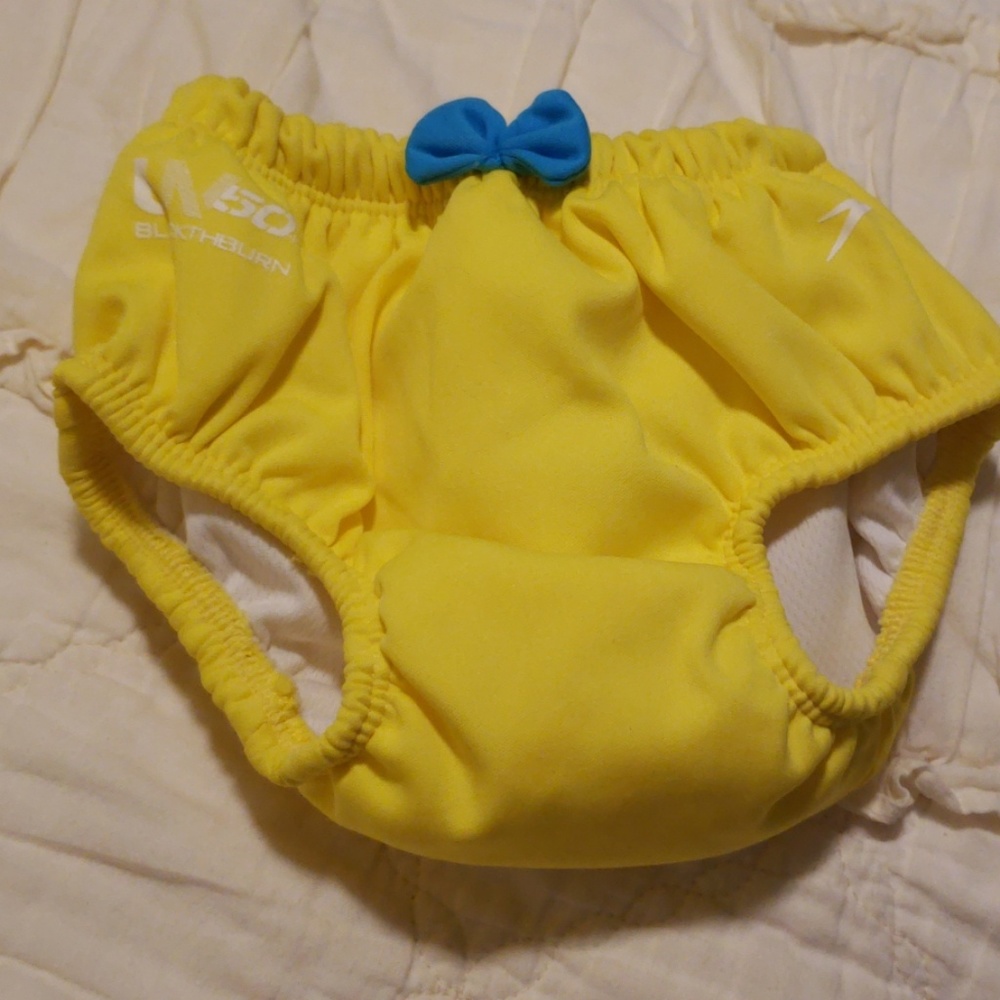 Small Girl Diper Cover NEW